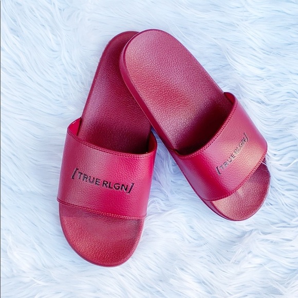 red true religion slides